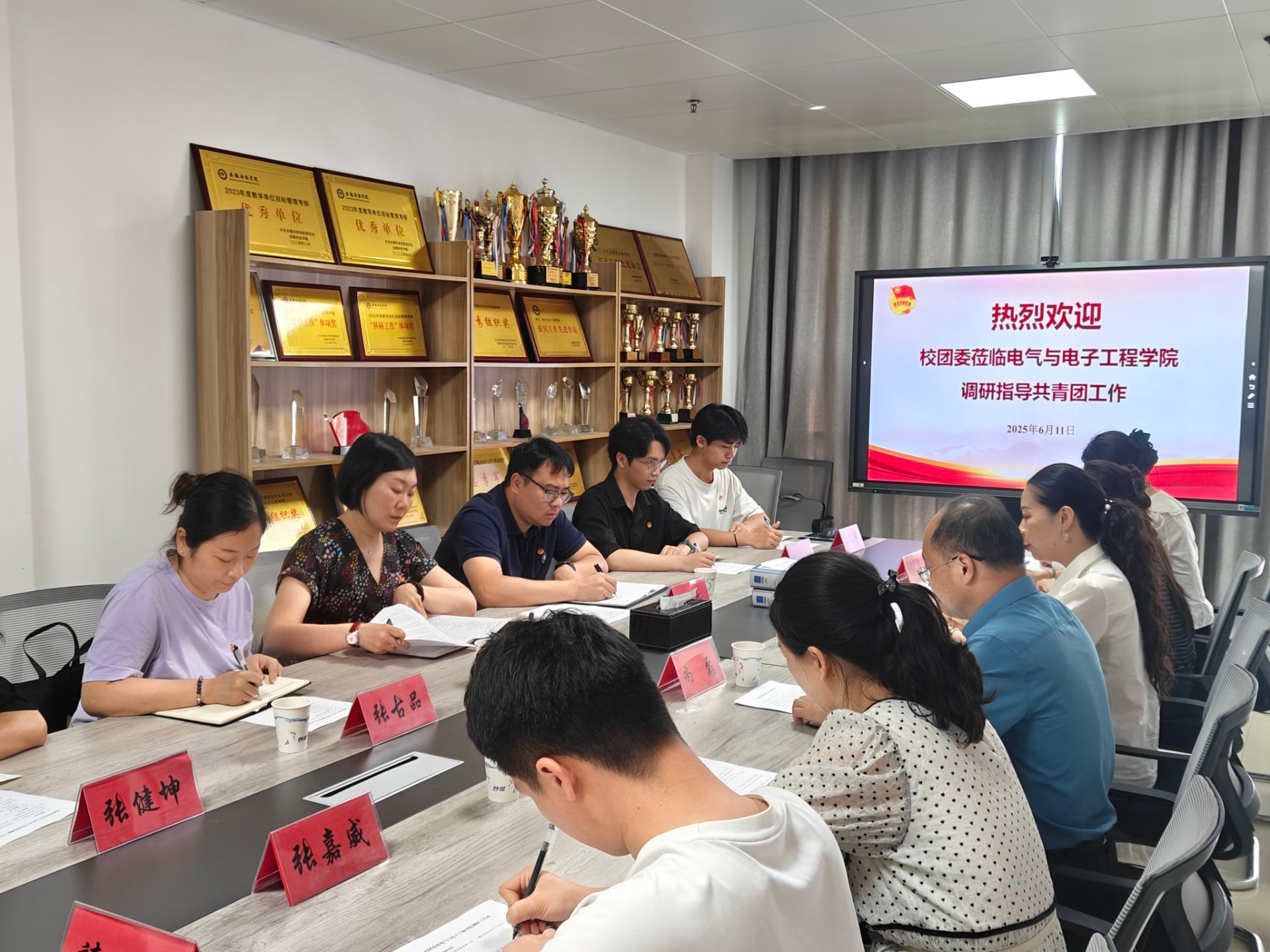香港彩六宝典资料