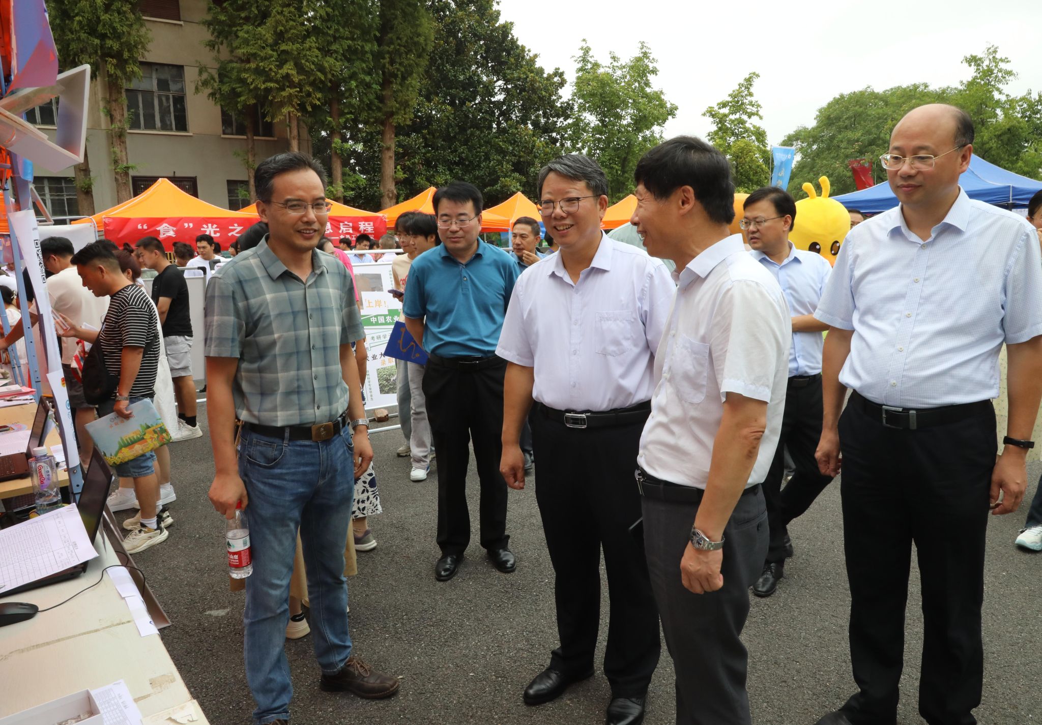 香港彩六宝典资料