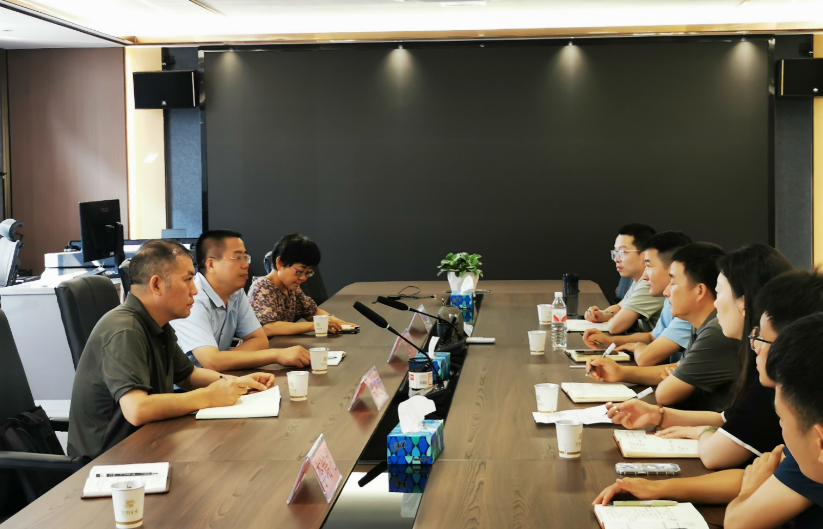香港彩六宝典资料