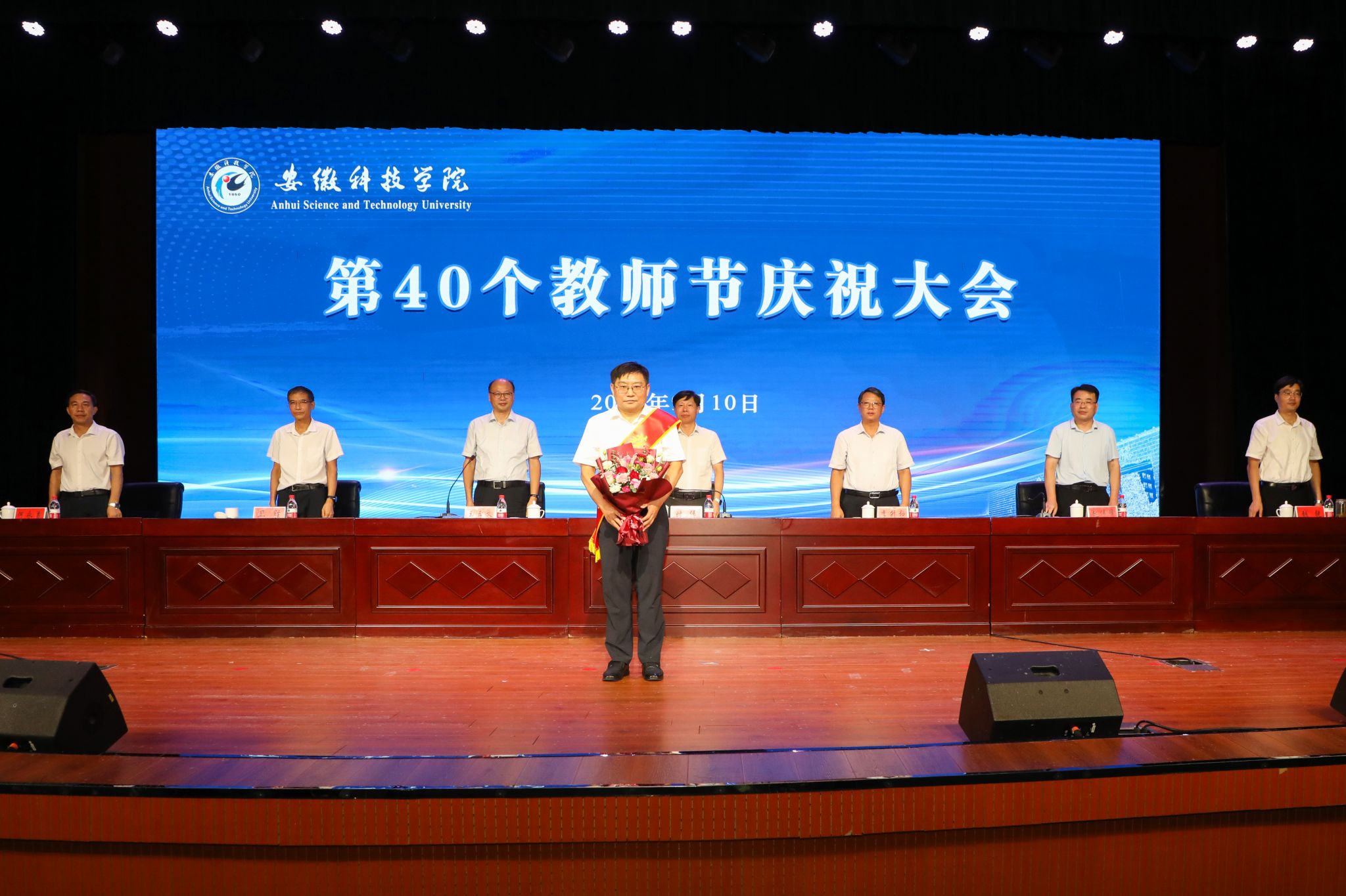 香港彩六宝典资料