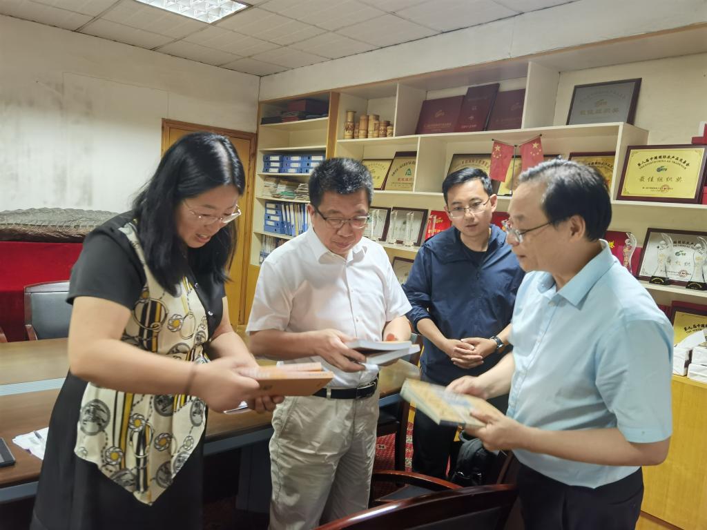 香港彩六宝典资料