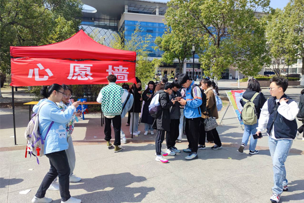 香港彩六宝典资料