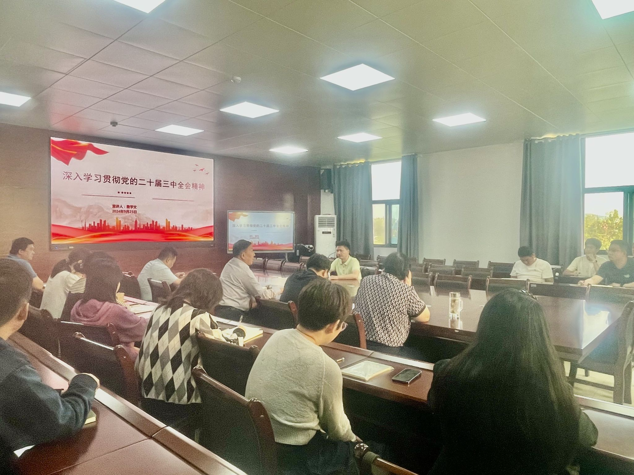 香港彩六宝典资料