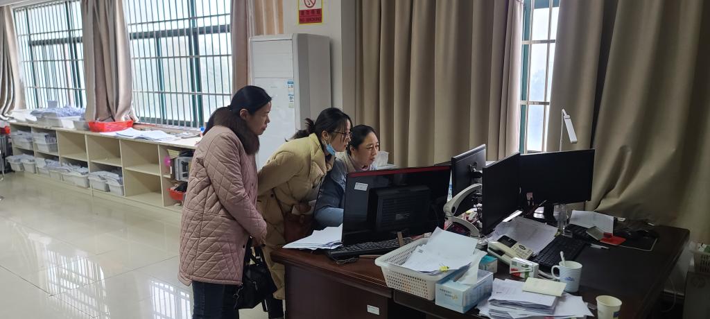 香港彩六宝典资料