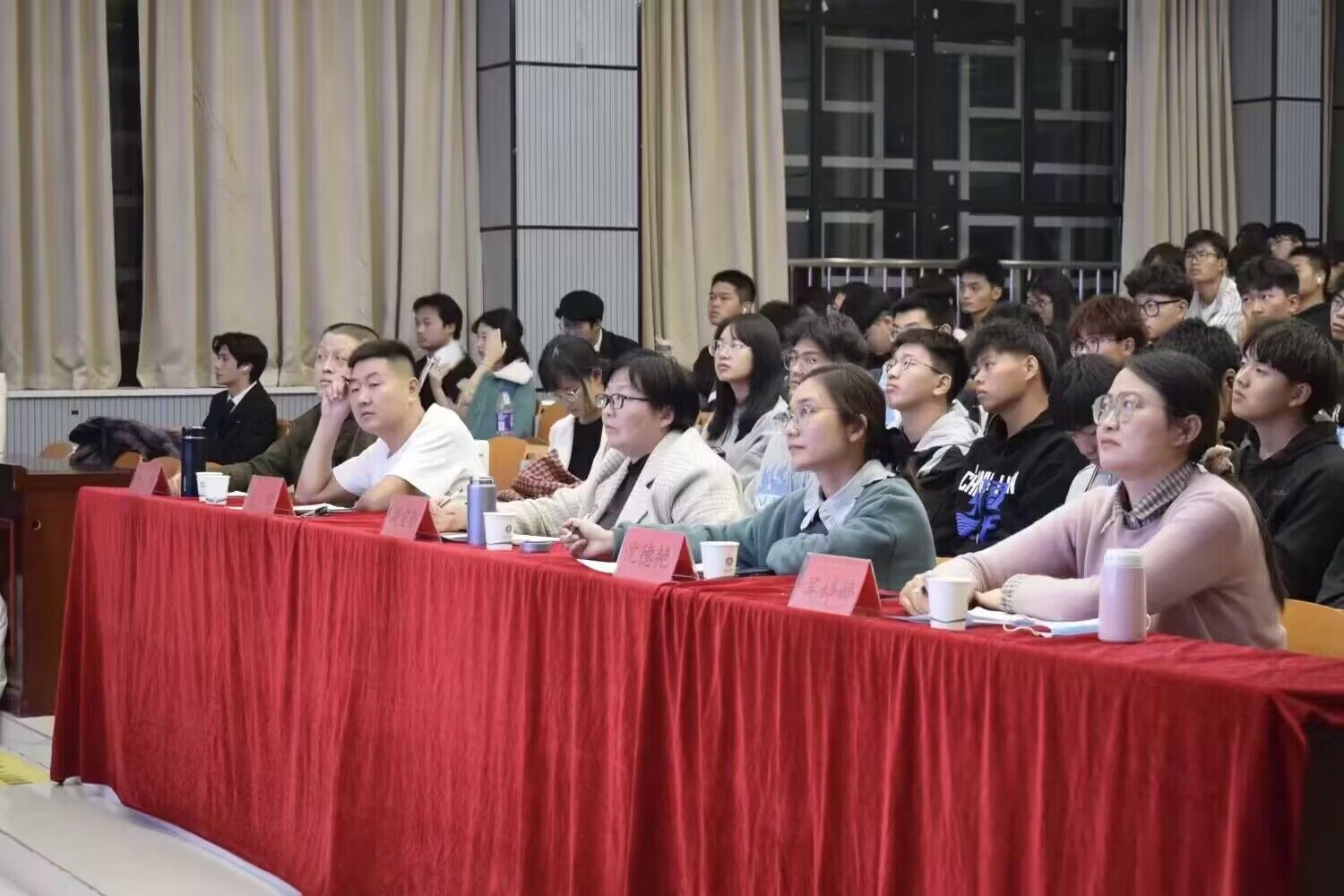 香港彩六宝典资料