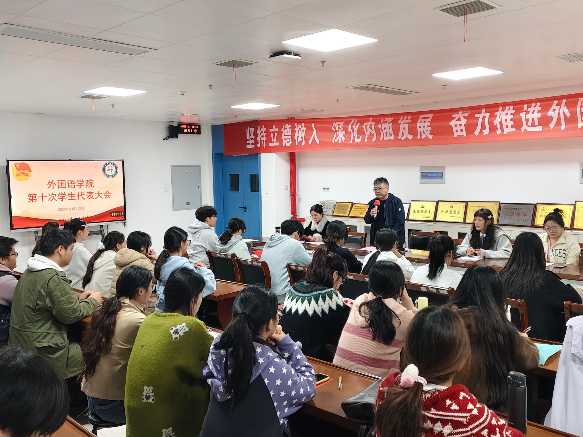 香港彩六宝典资料